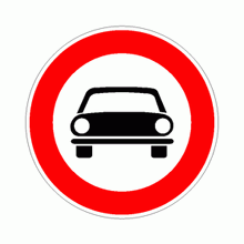 DIVIETO DI TRANSITO AI MOTOVEICOLI CON 3 O PIÙ RUOTE E A TUTTI GLI AUTOVEICOLI DIVIETO DI TRANSITO AI MOTOVEICOLI CON 3 O PIÙ RUOTE E A TUTTI GLI AUTOVEICOLI